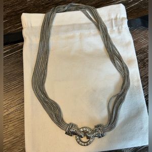 Multichain unique clasp, multiwear short necklace